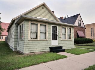 143 24th St S, La Crosse, WI 54601