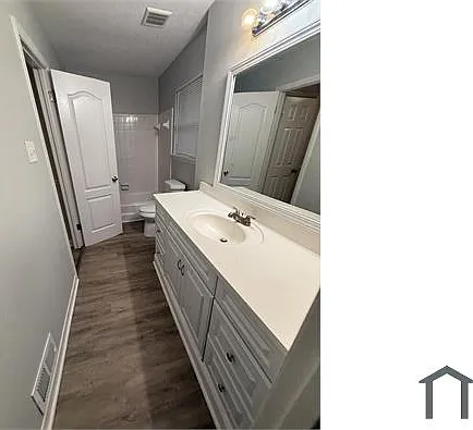 9157 Homewood Dr — Photo 12