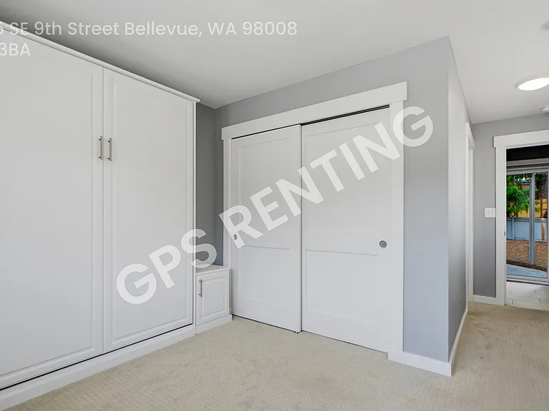 16015 SE 9th St — Photo 10