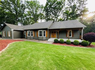 2086 Lake Ridge Ter, Lawrenceville, GA 30043