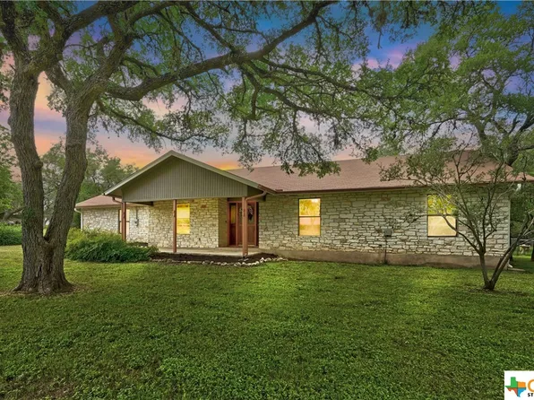 1004 Swallow Dr, Manchaca, TX 78652