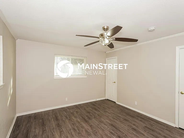 Main Bedroom