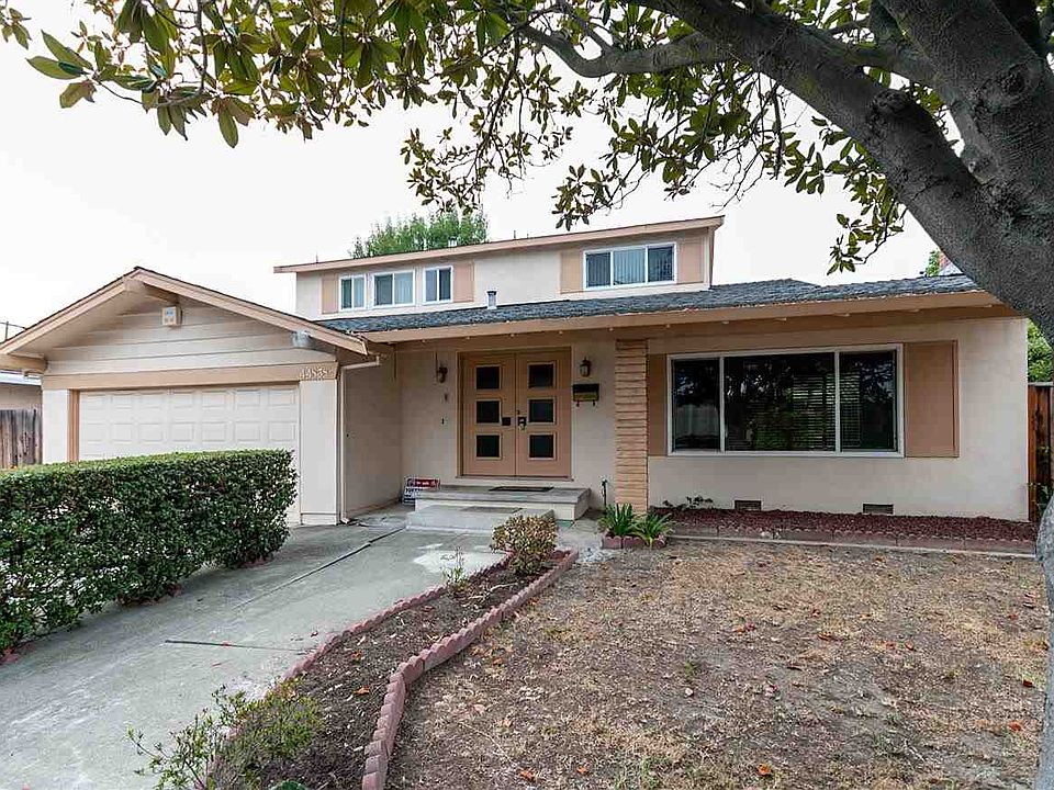 1st image of 44838 Parkmeadow Dr