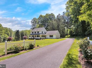 123 Oak Ln, Fleetwood, PA 19522