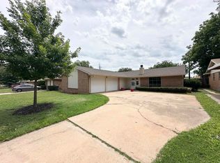 4213 Canberra Dr, Wichita Falls, TX 76308