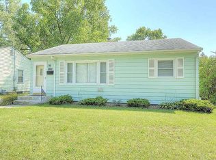 1720 Paradise Blvd, Rockford, IL 61103