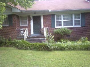 426 Division Ave, Jackson, TN 38301