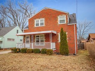 654 E 240th St, Euclid, OH 44123