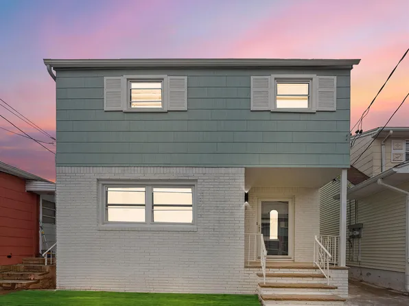 11 Freedom Pl, Jersey City, NJ 07305