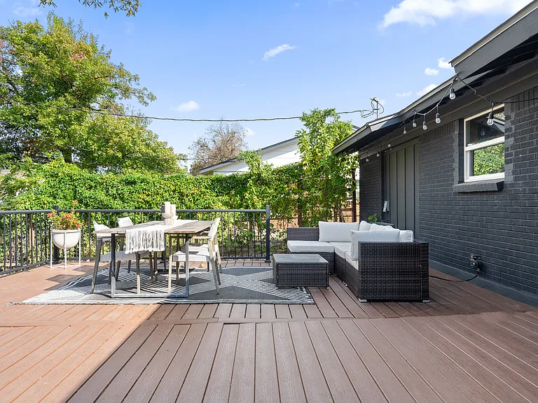6802 Duquesne Dr — Photo 22