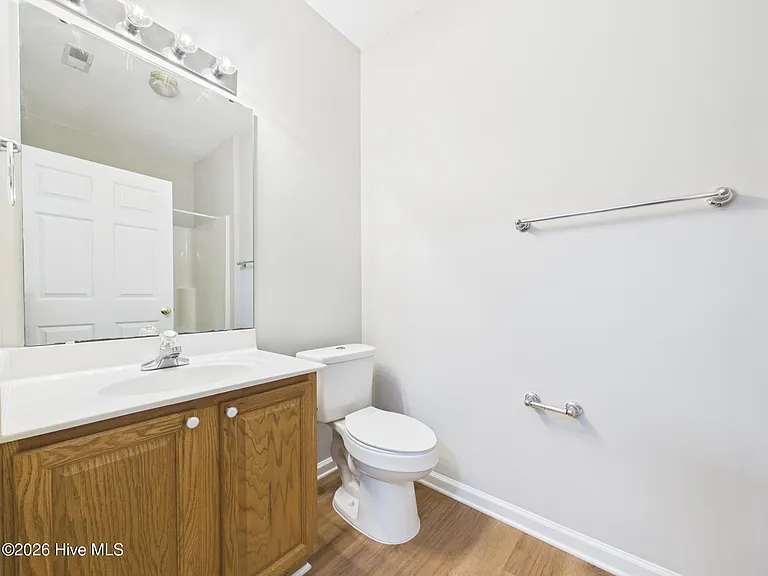 2111 Kudrow Ln — Photo 33