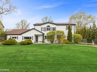 1634 Janet St, Downers Grove, IL 60515