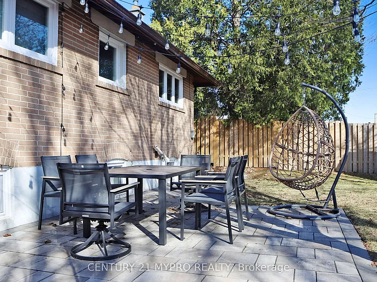 56 Bailey Cres #MAIN — Photo 27
