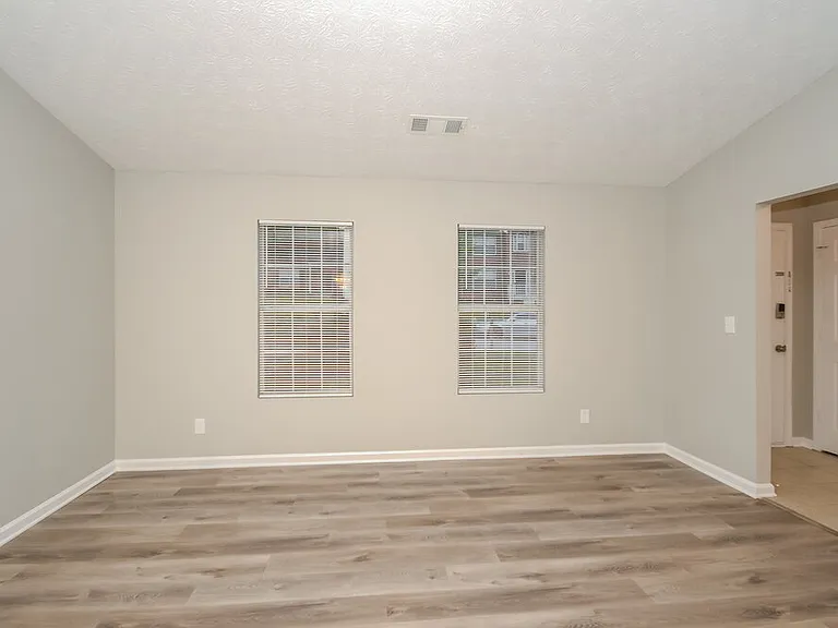 758 Kilkenny Cir — Photo 10