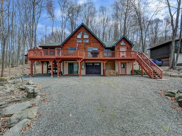 98 Roamingwood Rd, Lake Ariel, PA 18436