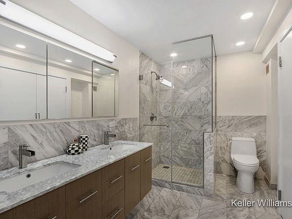 5th image of 333 E 66th St #14DE