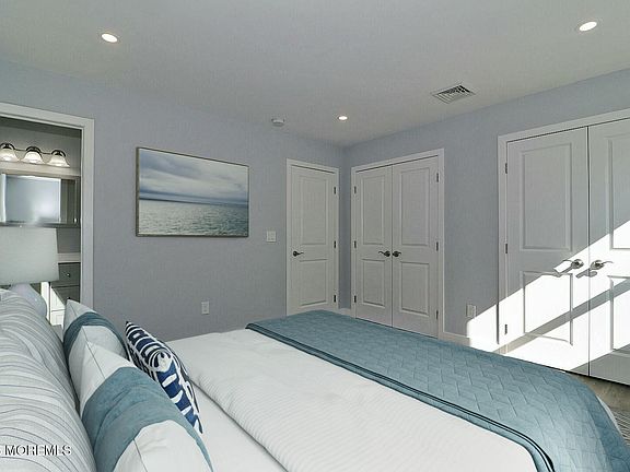 5th image of 303 Westbrook Drive