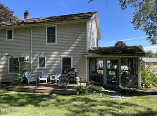 5 Seekonk Rd, Great Barrington, MA 01230