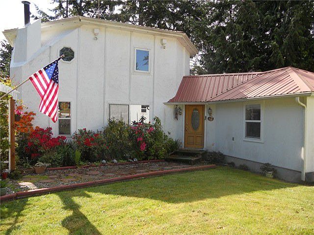 2nd image of 817 E Madrona Blvd NW