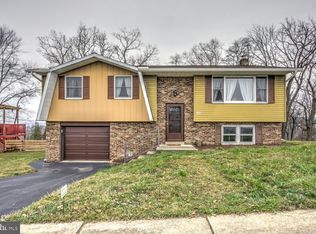 160 Boomerang Dr, Ephrata, PA 17522