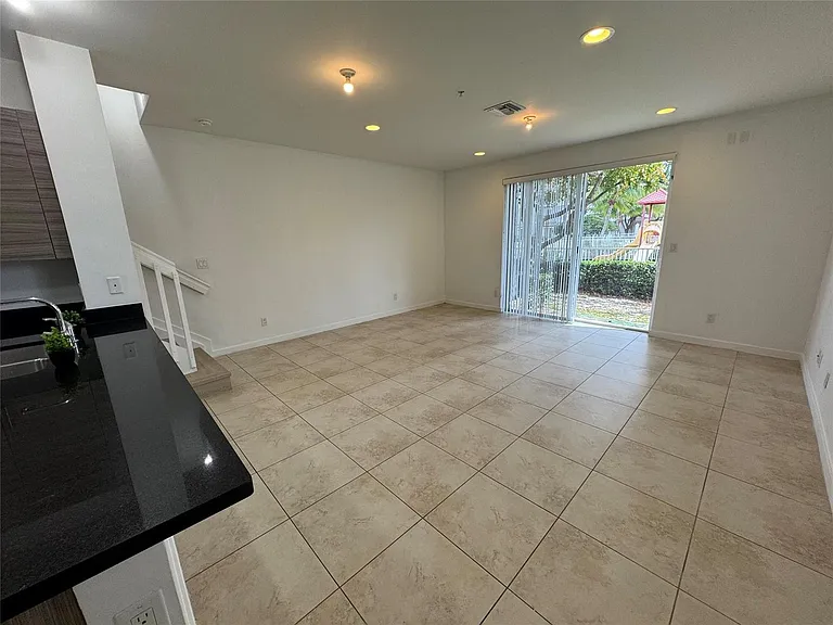 2675 SW 81st Ter #2683 — Photo 14