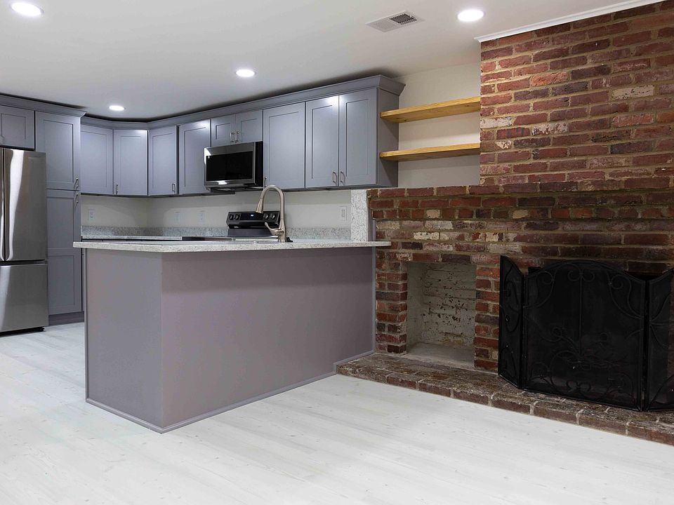 Kitchen and living room