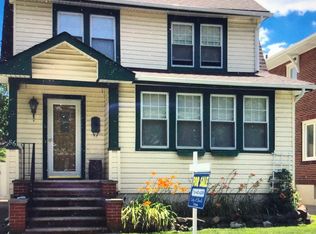 86 Riegelmann St, Staten Island, NY 10302