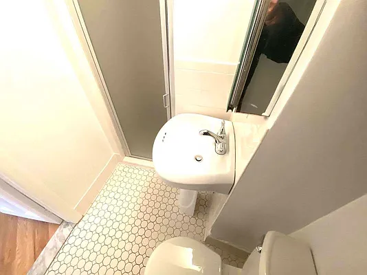 Rented by Avenue Sotheby's International Realty | media 19