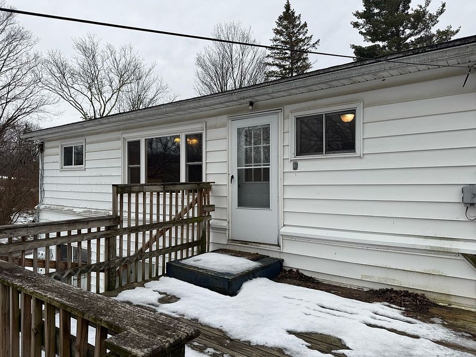 1st image of 2653 W Seneca Tpke