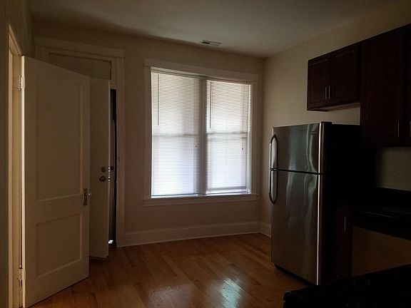 5th image of 2617 W Augusta Blvd APT 1R