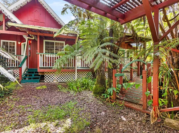 11-3895 5th St, Volcano, HI 96785