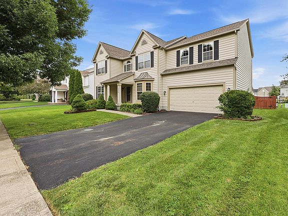 3rd image of 114 Diverston Way
