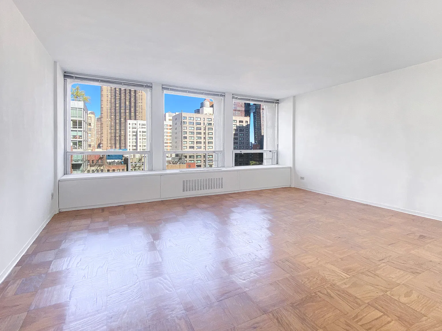 330 East 33rd Street — Photo 2
