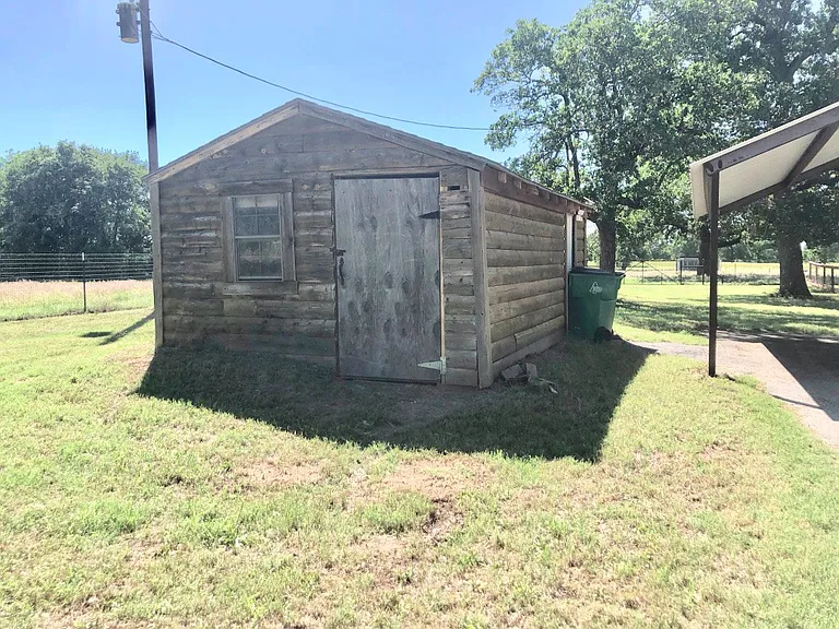 1000 Pritchard Ln — Photo 25