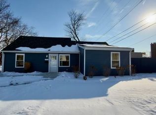 5634 Arcola St, Garden City, MI