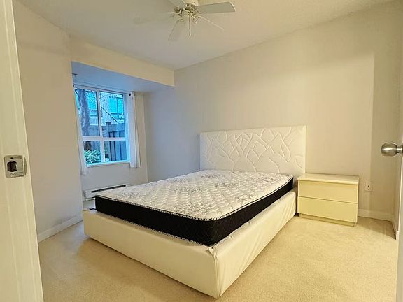 4th image of 9399 Tomicki Ave #109