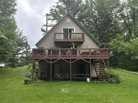 3rd image of 355 Giffin Rd