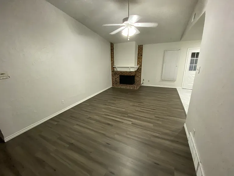 230 Price Dr — Photo 18