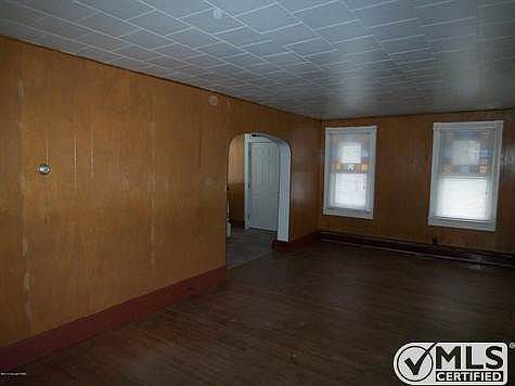 White Haven Boro Living Room