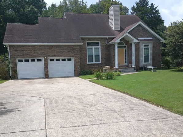 2708 Trelawny Dr, Clarksville, TN 37043