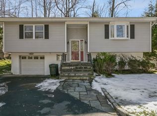 33 Brookside Place, Pleasantville, NY 10570