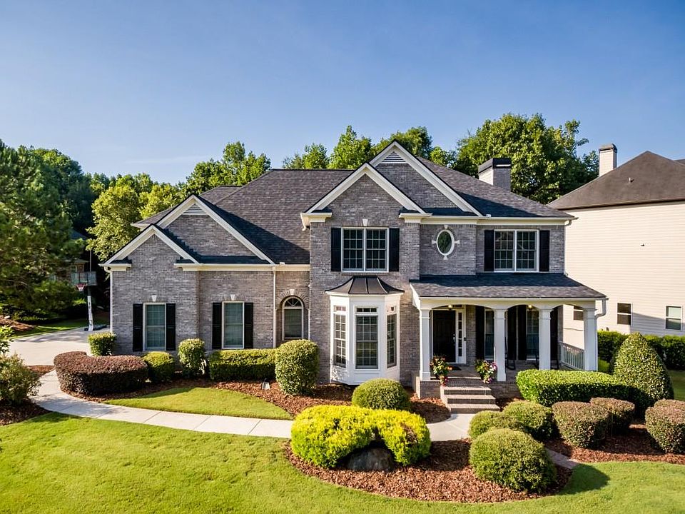 1st image of 124 Olde Heritage Way