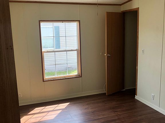 4th image of 4559 SE Highway 31 #4