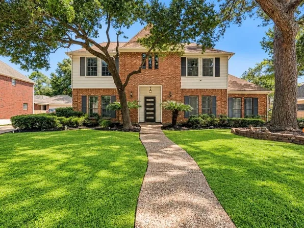 17518 Sandy Cliffs Dr, Houston, TX 77090