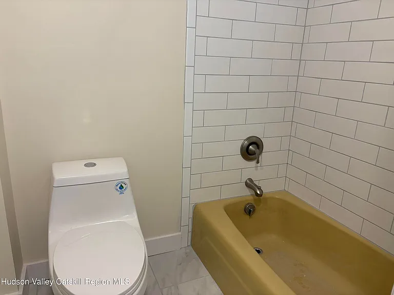 56 Cedar St #2 — Photo 14