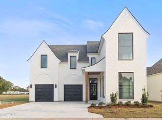 109 Orchard Park Ave, Lafayette, LA 70508