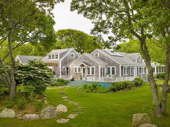 205 South Rd, Chilmark, MA 02535