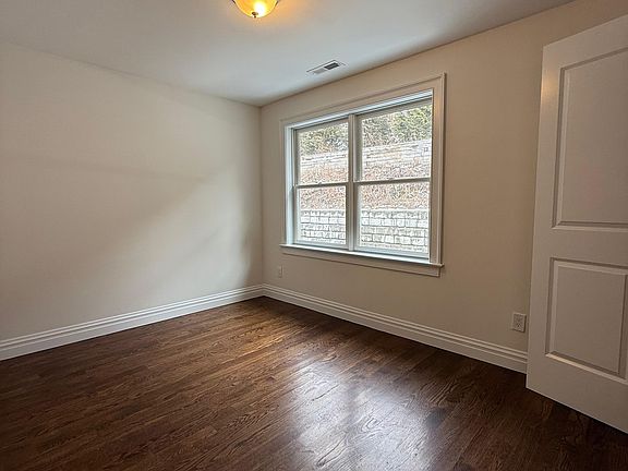 5th image of 50 Park Hill Ter #1