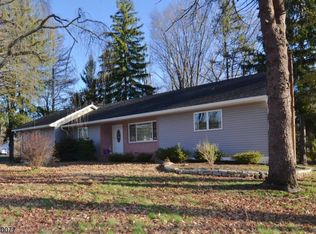 66 Washington Valley Rd, Warren, NJ 07059