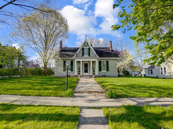 203 W Church St, Urbana, OH 43078